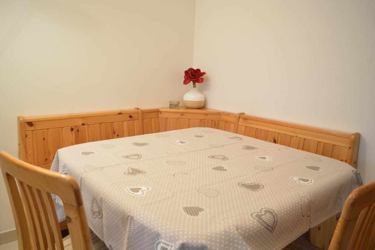 Willkommen-Gemuetlich, Balkon, Parkplatz Direkt In St Moritz エクステリア 写真